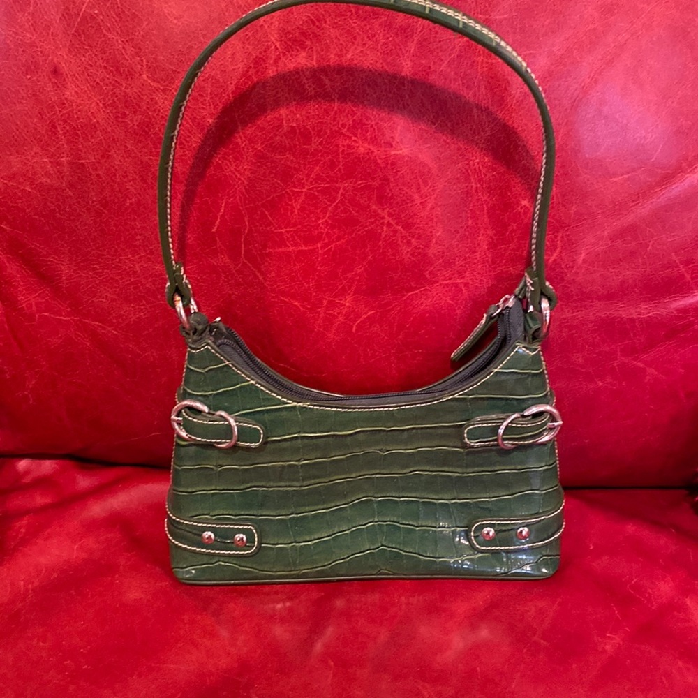Green purse